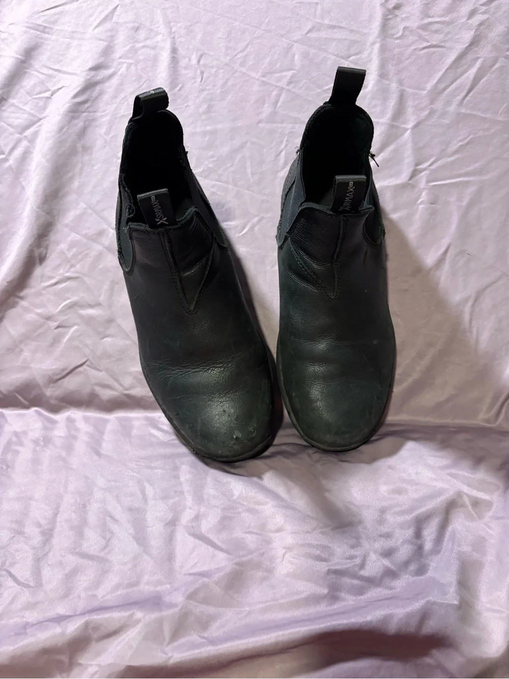 Men's Black Leather Chukka Boots with Pull Tabs